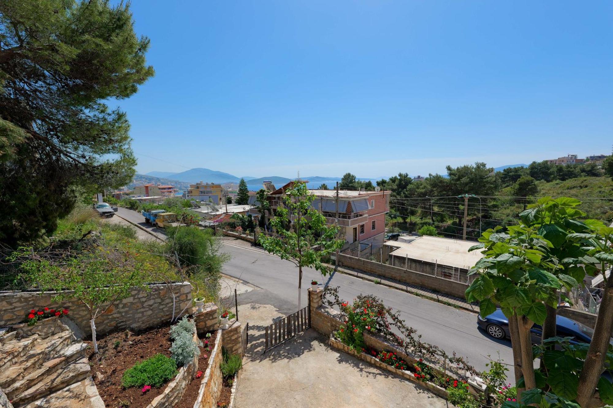Flower Vila Sarandë 외부 사진