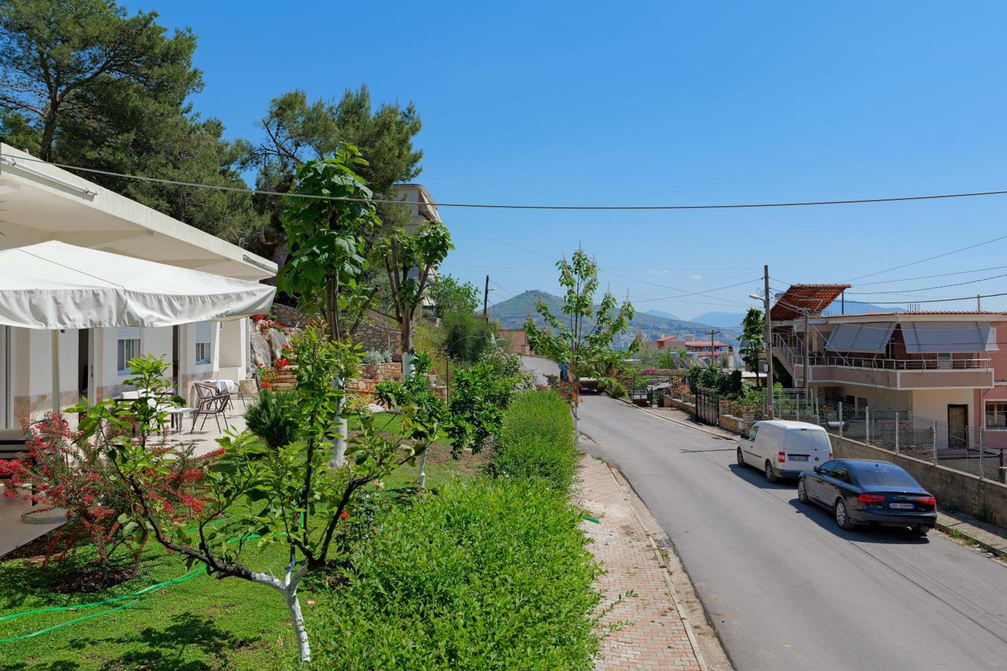 Flower Vila Sarandë 외부 사진